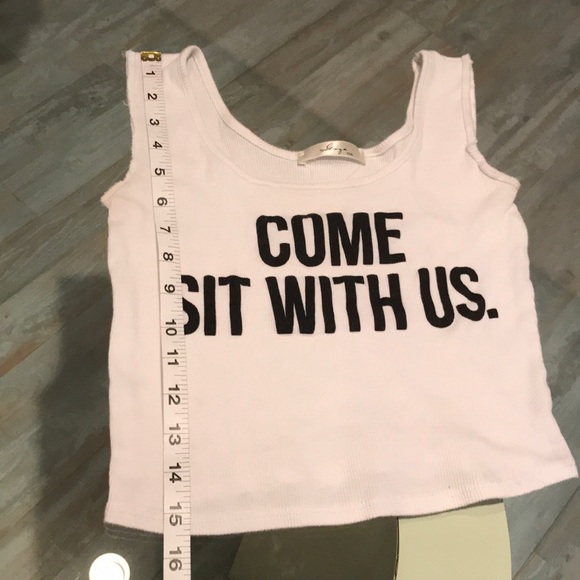 ❤️Gaze Come Sit With Us Ribbed Crop Tank - Picture 4 of 4